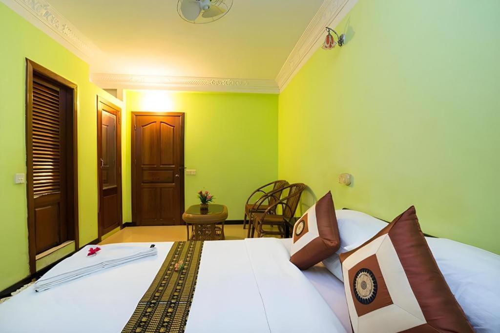 Happy Zone Hostel Siem Reap Exterior photo