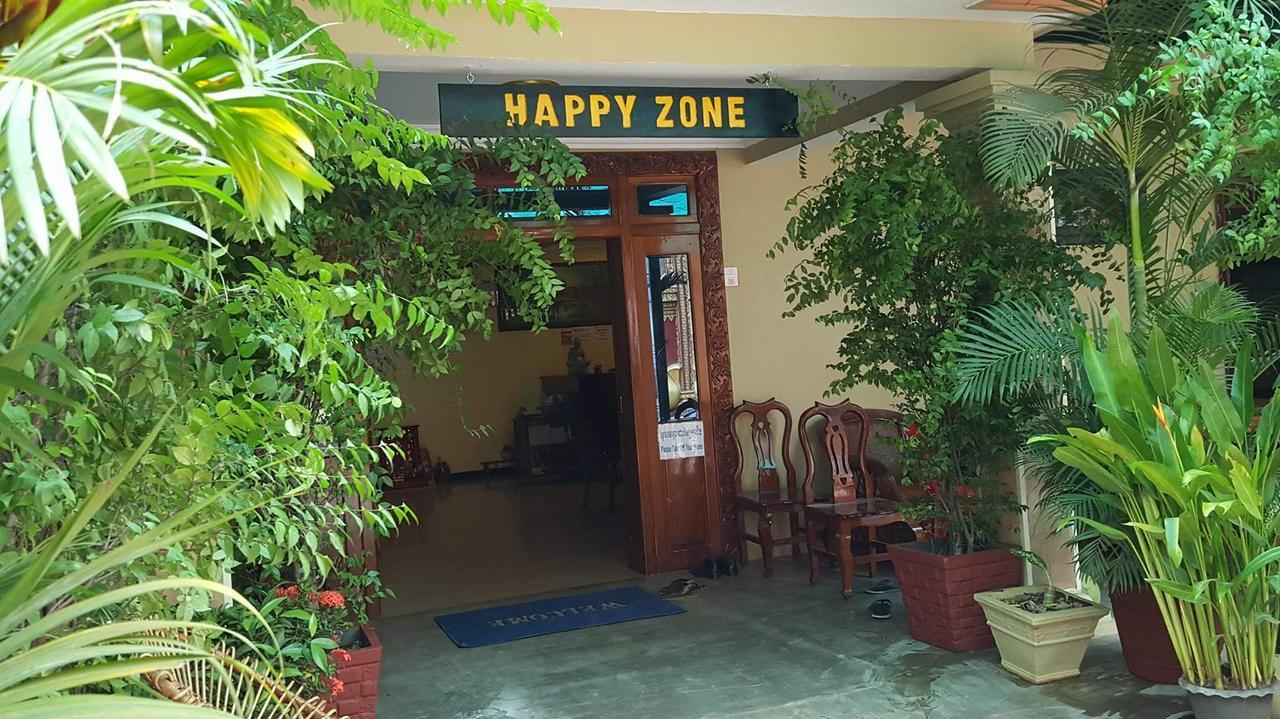 Happy Zone Hostel Siem Reap Exterior photo